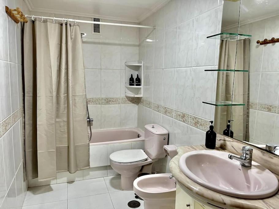 Agradable Apartamento Centrico En Cangas Exterior foto